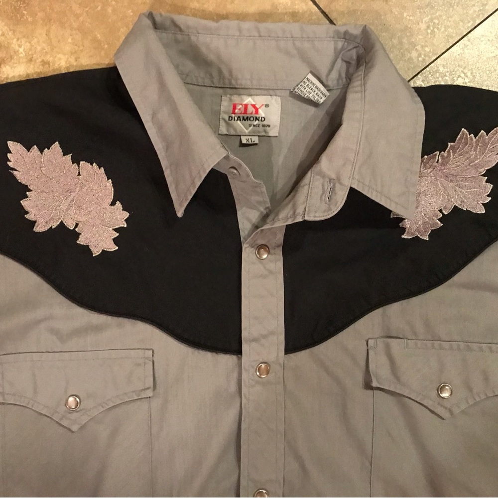 Mens XL Long Sleeve Ely Cattleman Western Wear Shirt With Pearl Snap Buttons